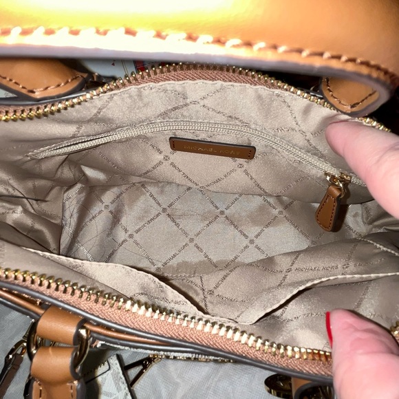 Authentic Mini MK Bundle - Picture 4 of 6